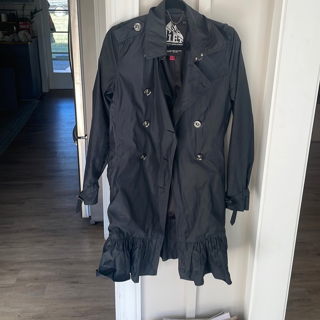 Ruffle Hem Jacket